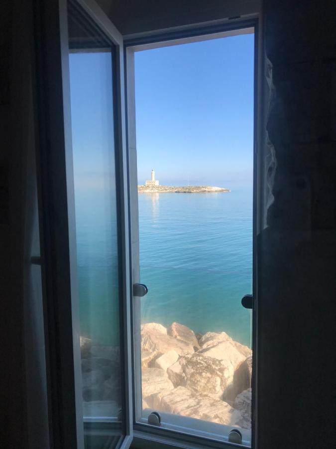 Romeus Al Fortino Dimora Sul Mare เวียสเต ภายนอก รูปภาพ